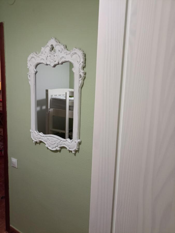Apartamento A Los Pies Del Rio Ebro Miravet Dış mekan fotoğraf