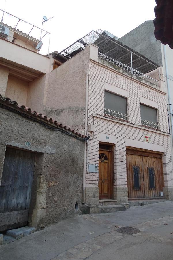 Apartamento A Los Pies Del Rio Ebro Miravet Dış mekan fotoğraf